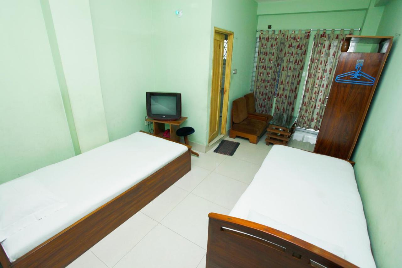 Hotel Star Park Dakhin Kattali Номер фото
